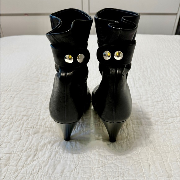 Isabel Marant Lystal Black Leather Ankle boots, size 9 - Picture 8 of 10